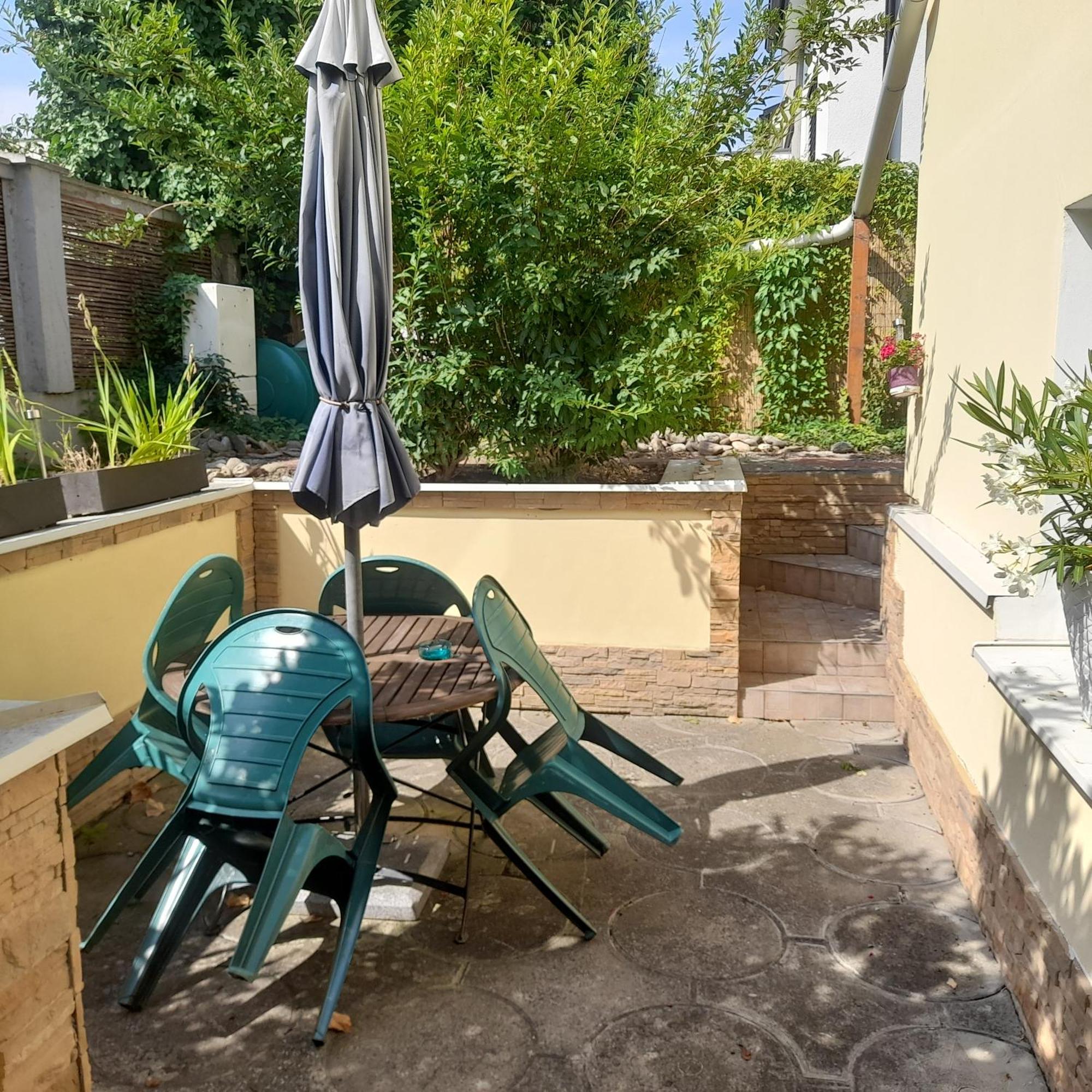 Privat 2 Na Sihoti Apartment Trencin Exterior photo