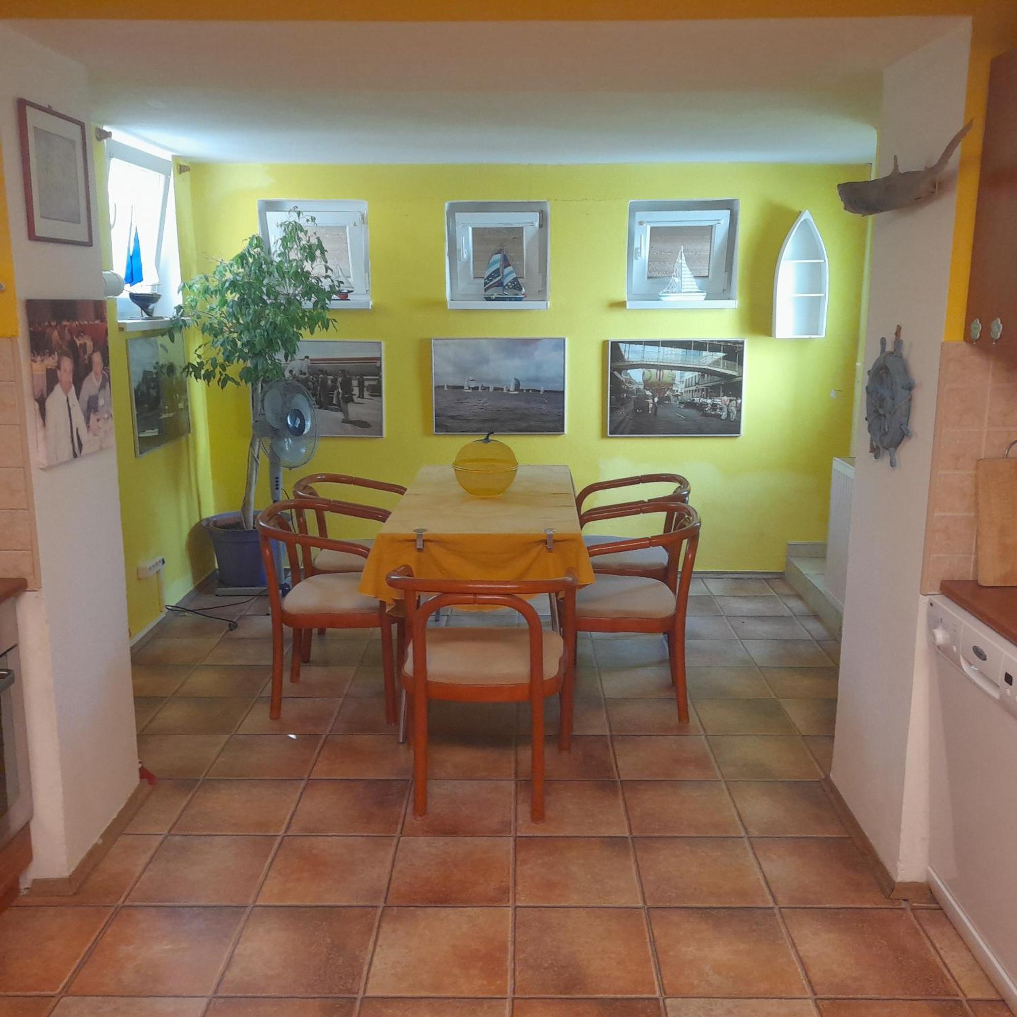 Privat 2 Na Sihoti Apartment Trencin Exterior photo