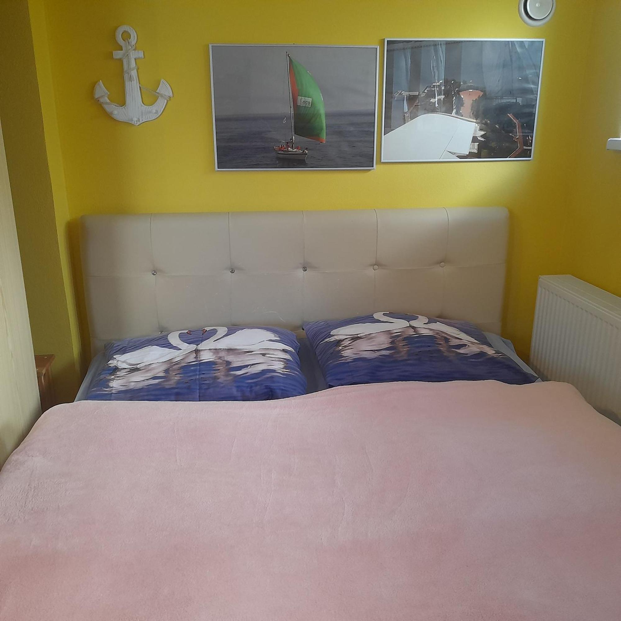 Privat 2 Na Sihoti Apartment Trencin Exterior photo