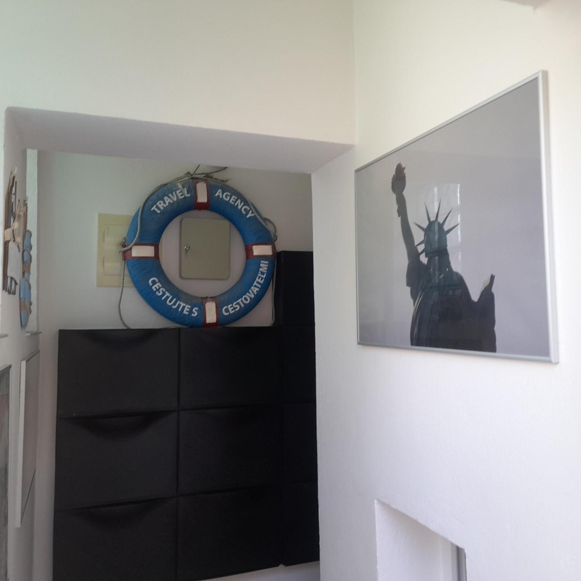 Privat 2 Na Sihoti Apartment Trencin Exterior photo